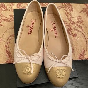 Chanel ballerina flats
